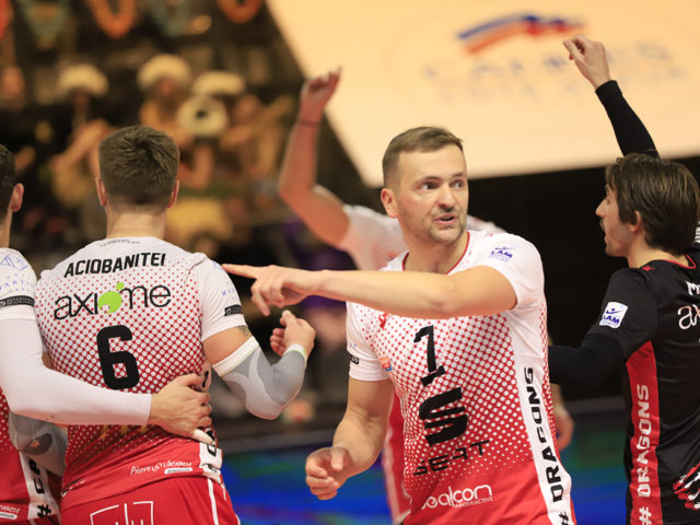 https://www.ascannesvolley.com/wp-content/uploads/2019/11/MG_6126-640x480.jpg